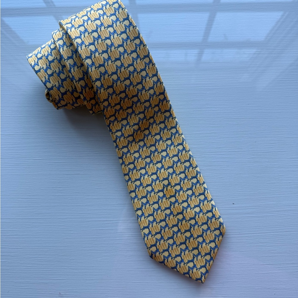 Thomas Pink London Blue and Yellow Patterned Silk Tie